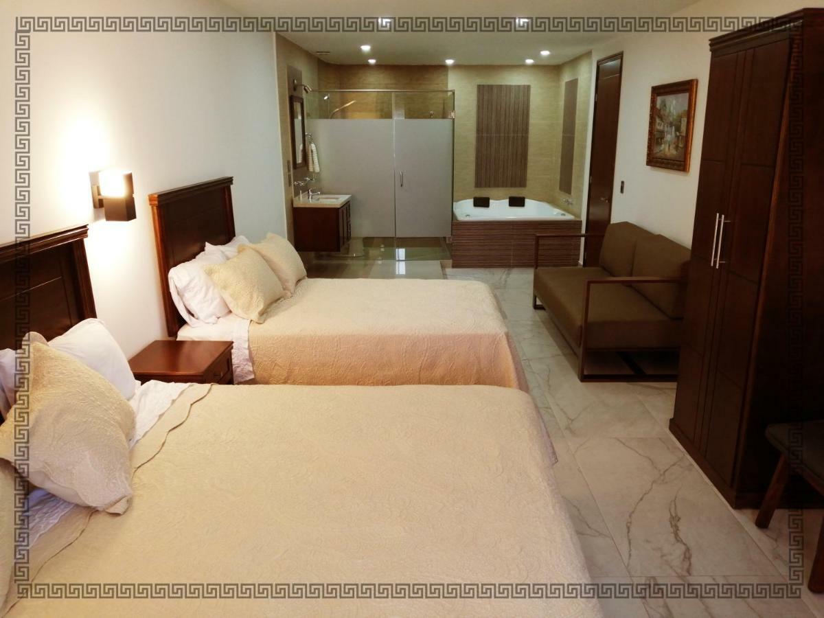 Hotel Real Victoria Tepatitlán de Morelos Exteriör bild